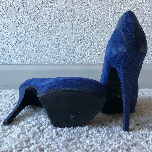 Platform Stiletto Pump - Picture 3 of 4